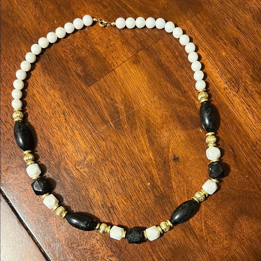 Elegant Black and White Beaded Necklace